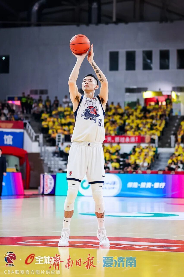 山东高速男篮客场告负 斯蒂尔首秀两双助力球队