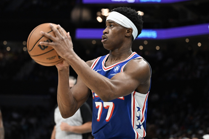 NBA新秀榜更新：克努佩尔领跑 弗拉格创历史纪录