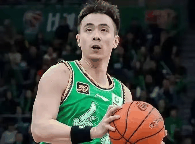 徐杰王者归来 王哲林爆发 赵继伟高效输出 上海