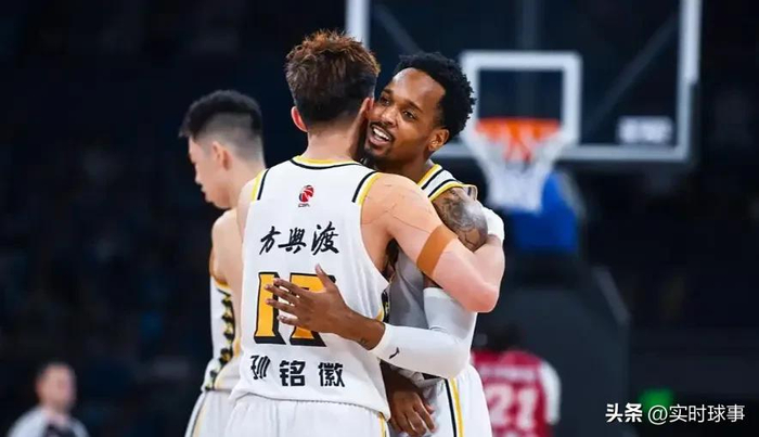 CBA常规赛收官战前夕外援阵容大调整 多支强队补