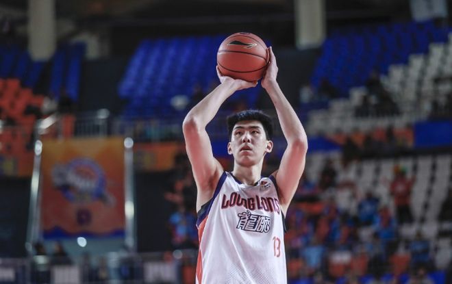 22岁中国球员徐昕结束CBA生涯获NCAA名校青睐